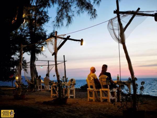 Thailand Heaven on the beach 18 Days